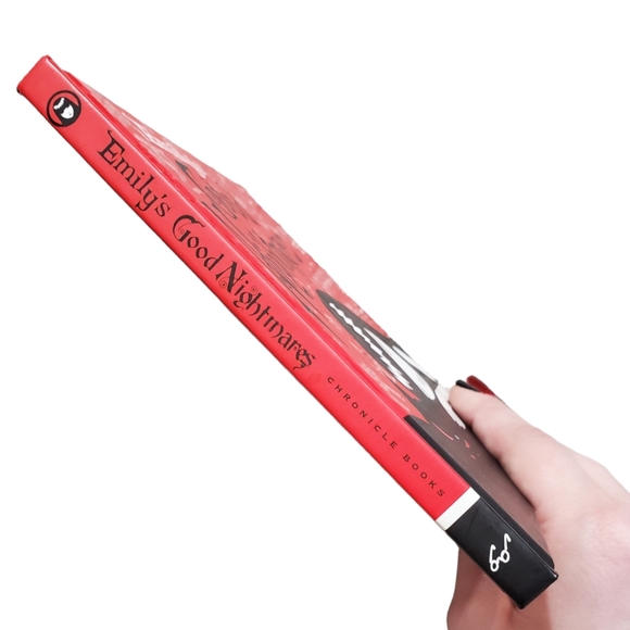 Emily The Strange Emily's Good Nightmares Book - Picture 2 of 15